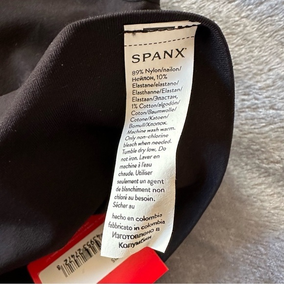 NWT SPANX Everyday Shaping Seamless High Waist Brief in Black Panties Undies - Picture 9 of 11